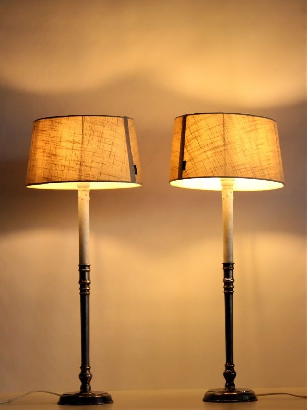 2 Tafellampen (flammant)